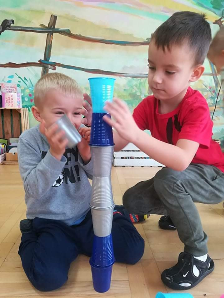 Zabawy Konstrukcyjne W Przedszkolu Scenariusz Zabawy konstrukcyjne | Przedszkole nr 8 w Staszowie